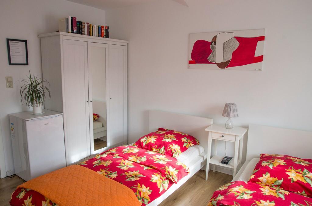 Apartment Tasca Im Feui Stuttgart